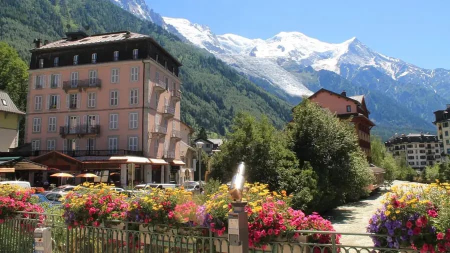 Alternative Taxi Chamonix KIRO TRAVEL | Découvrez dès maintenant